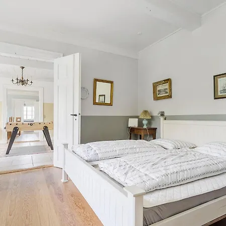 Feriehus Gorgeous In With Wifi Bredebro